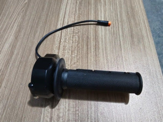 Surron Throttle Plug & Play
